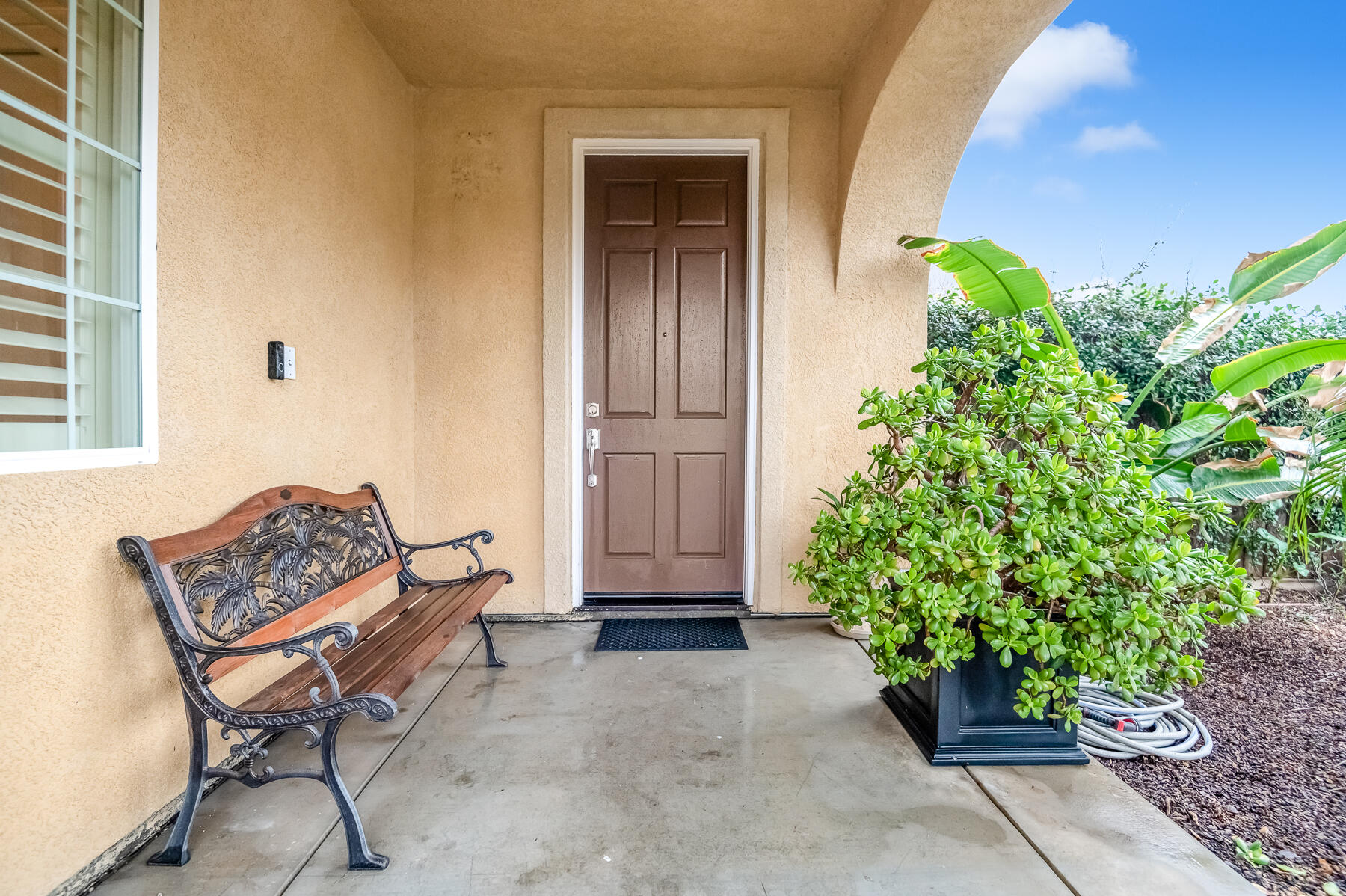 1942 N Sonoma Ct, Hanford, CA 93230