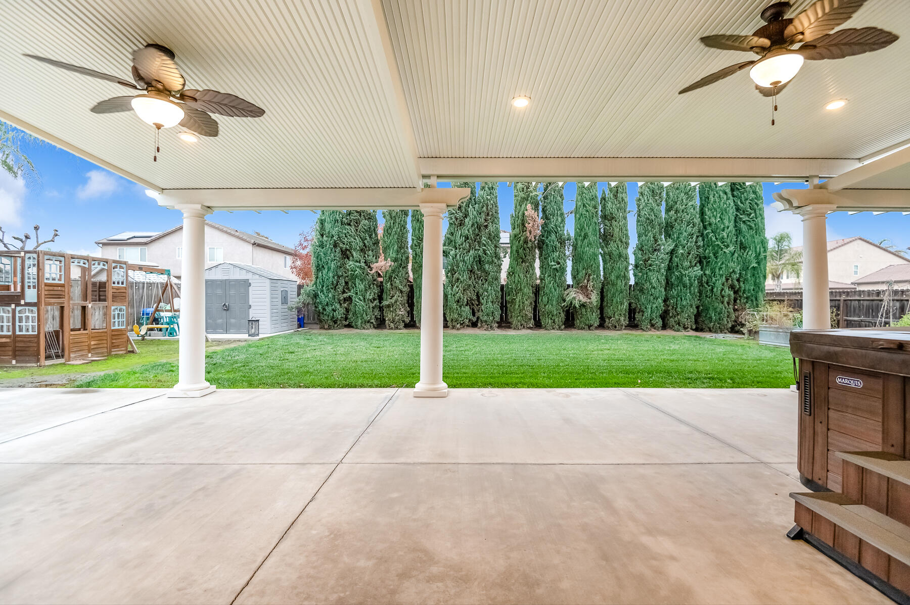 1942 N Sonoma Ct, Hanford, CA 93230