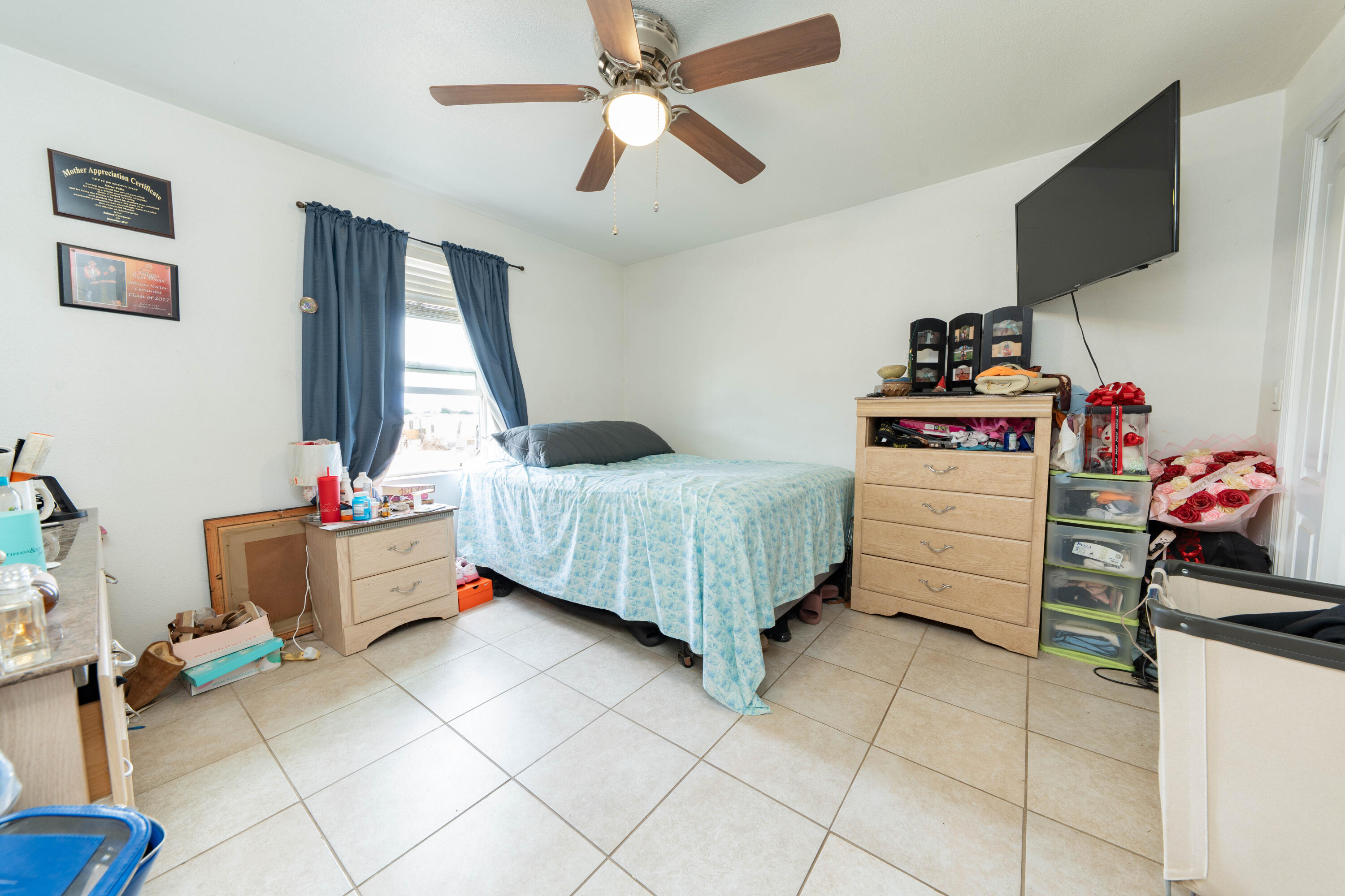1209 W 6th, Hanford, CA 93230