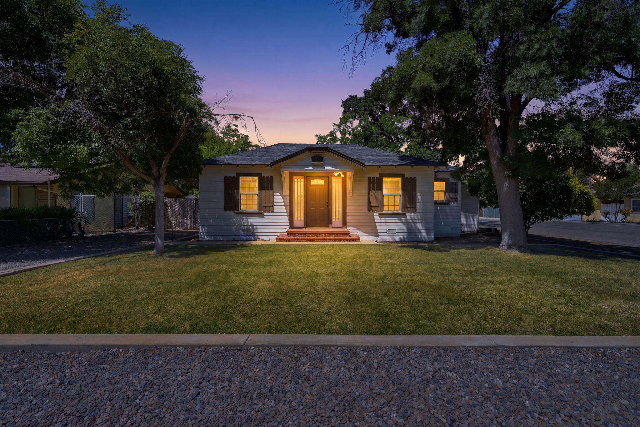 1730 Mckinley Ave, Hanford, CA 93230