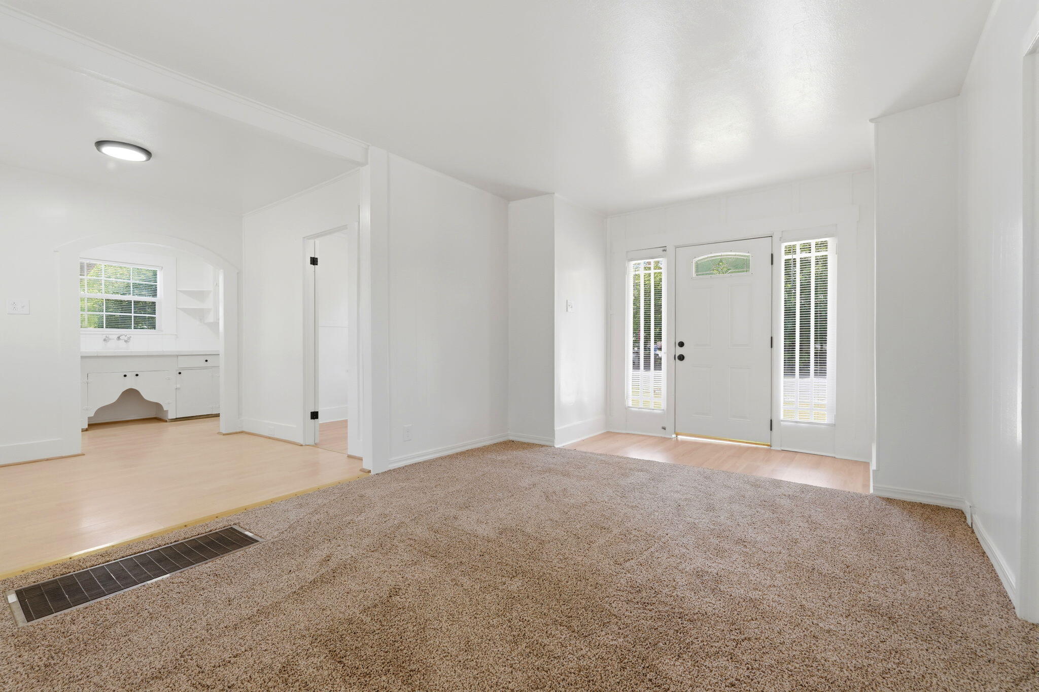 1730 Mckinley Ave, Hanford, CA 93230